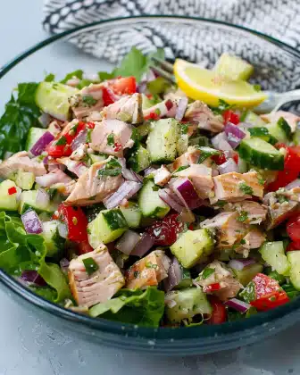Mediterranean Tuna Salad