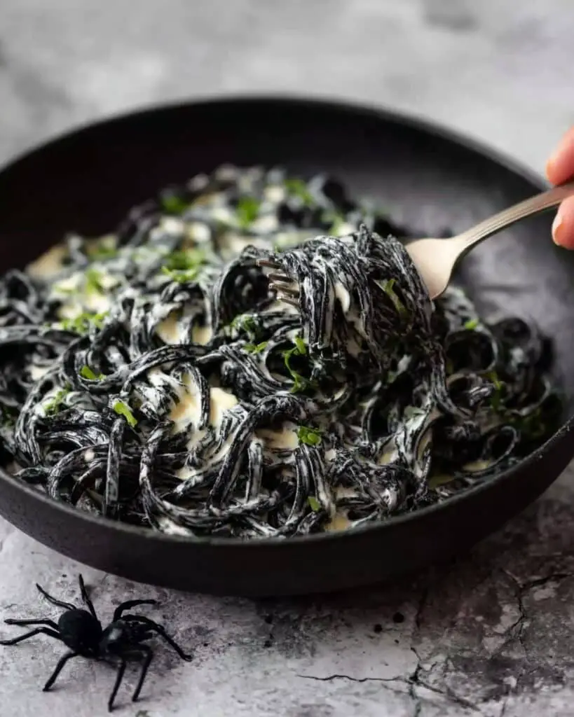 Devil’s Snare Black Pasta Recipe