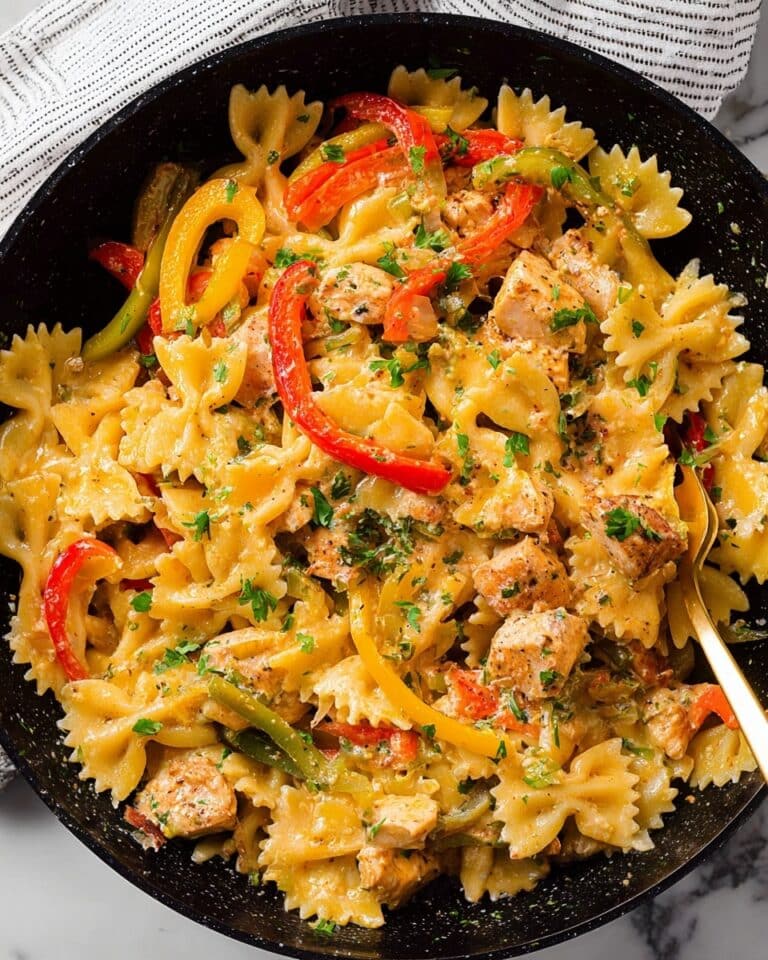 Creamy Chicken Fajita Pasta Recipe