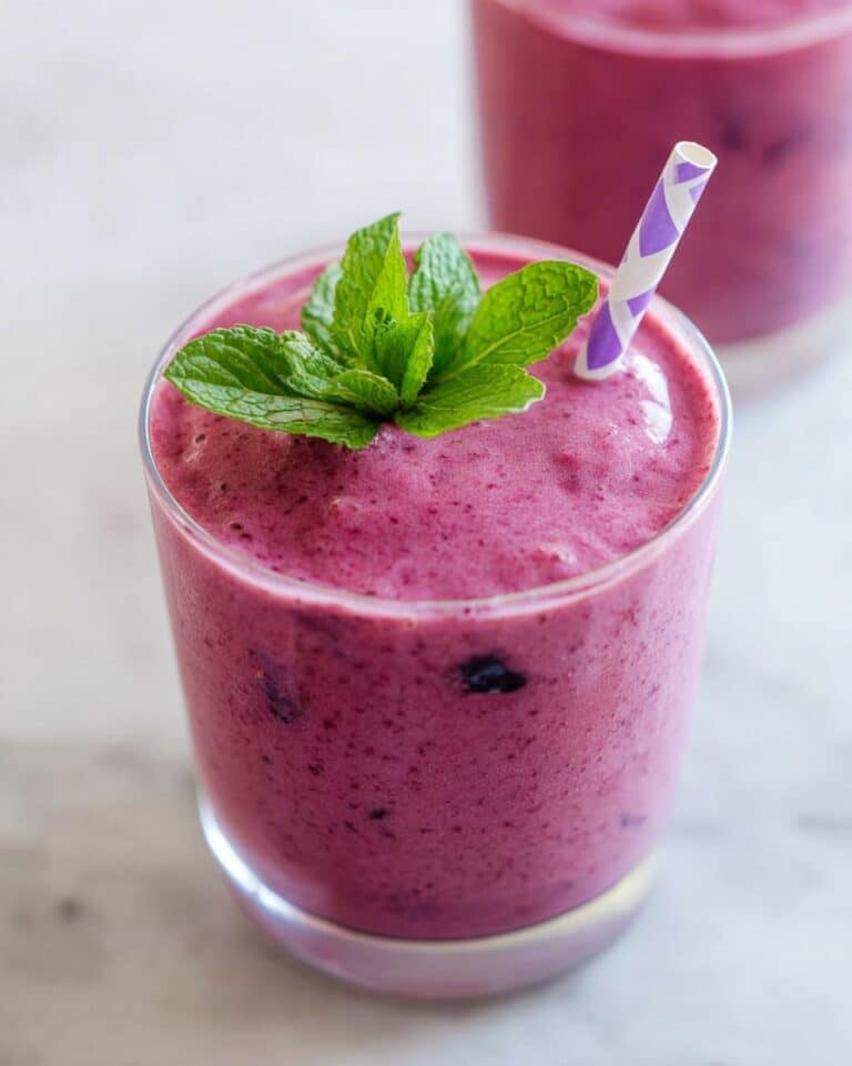 Perfect Berry Smoothie Recipe