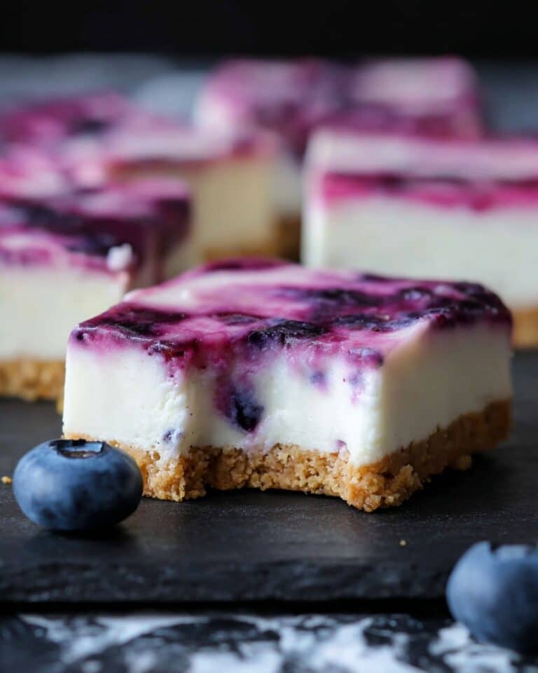 No-Bake Blueberry Cheesecake Bars Recipe