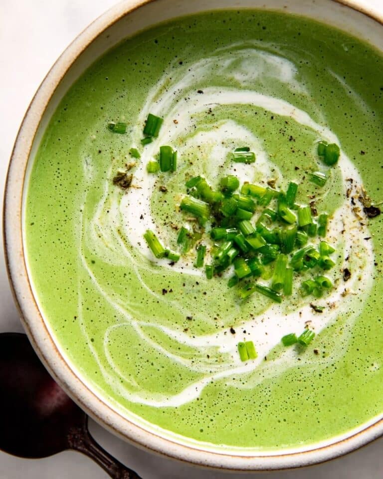 Spinach Soup (Easy, Creamy Recipe) Recipe