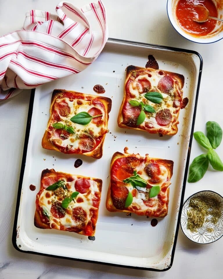 Easy Pizza Toast Recipe
