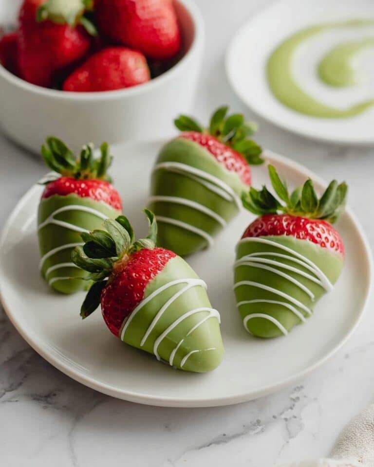 Matcha Chocolate Covered Strawberries Recipe