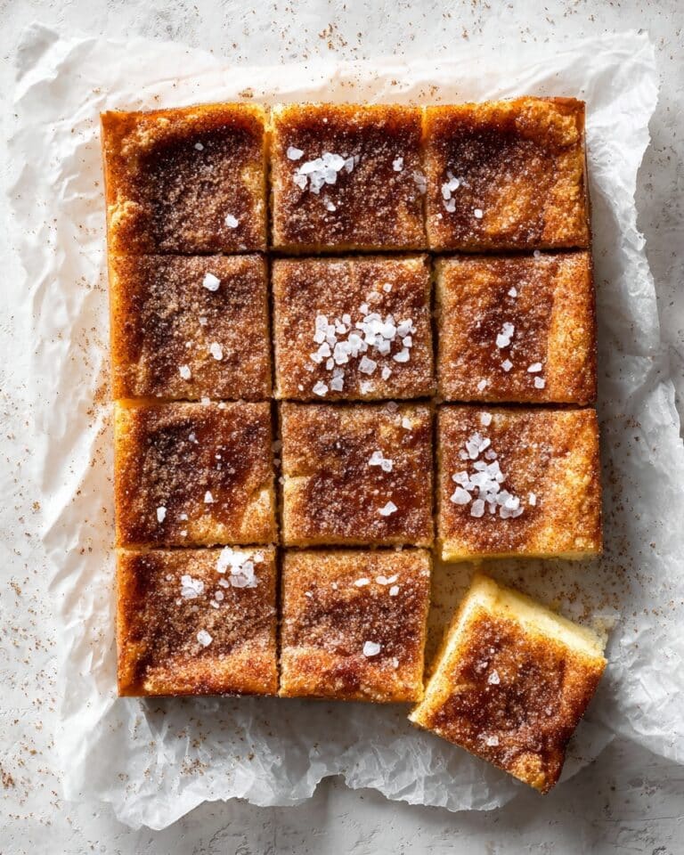 Chewy Snickerdoodle Cookie Bars Recipe